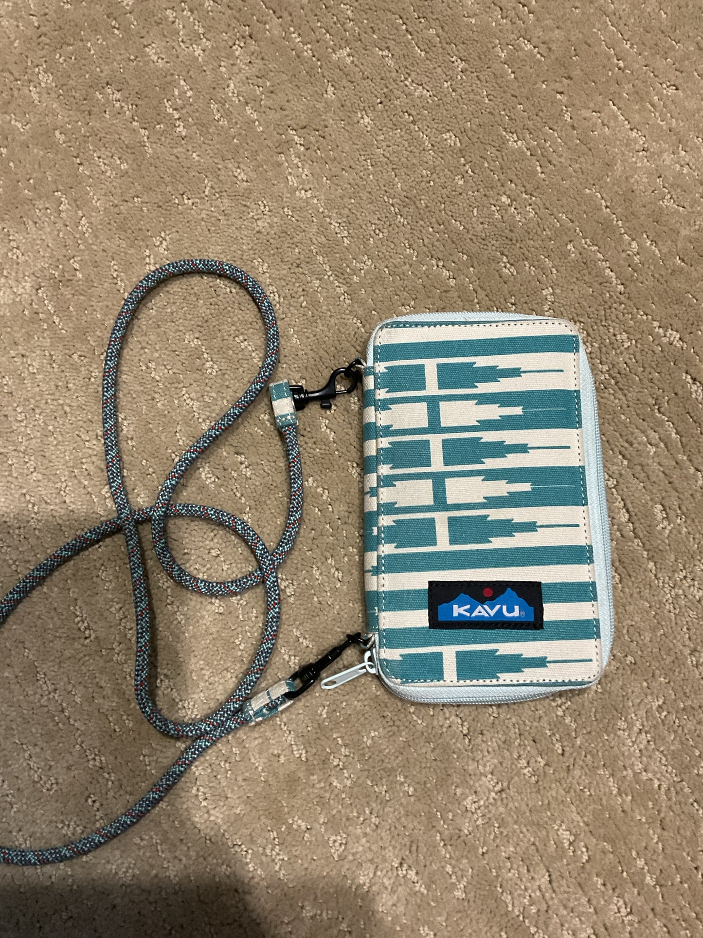 Kavu Go Time Crossbody Wallet