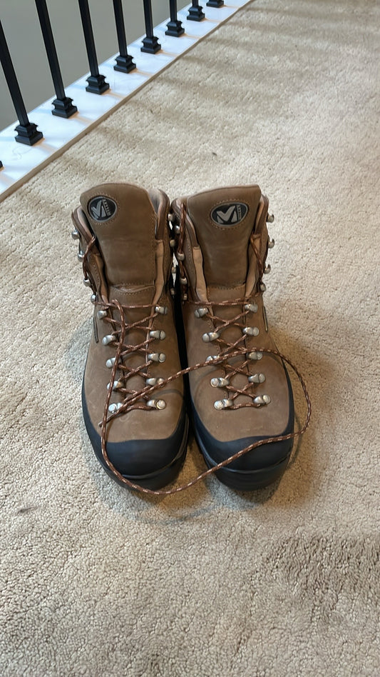 Millet Gore-Tex Hiking Boots Women's 7.5