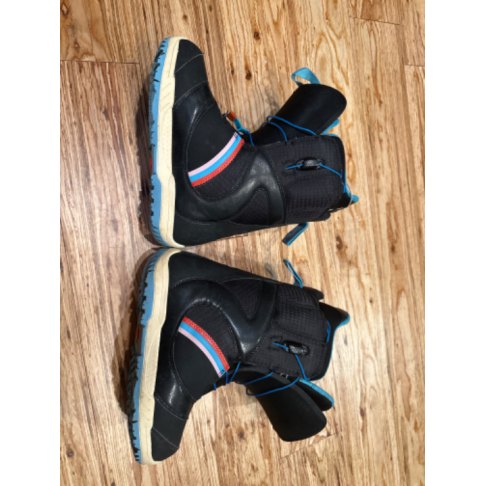 Burton Snowboard Boots Women's 6
