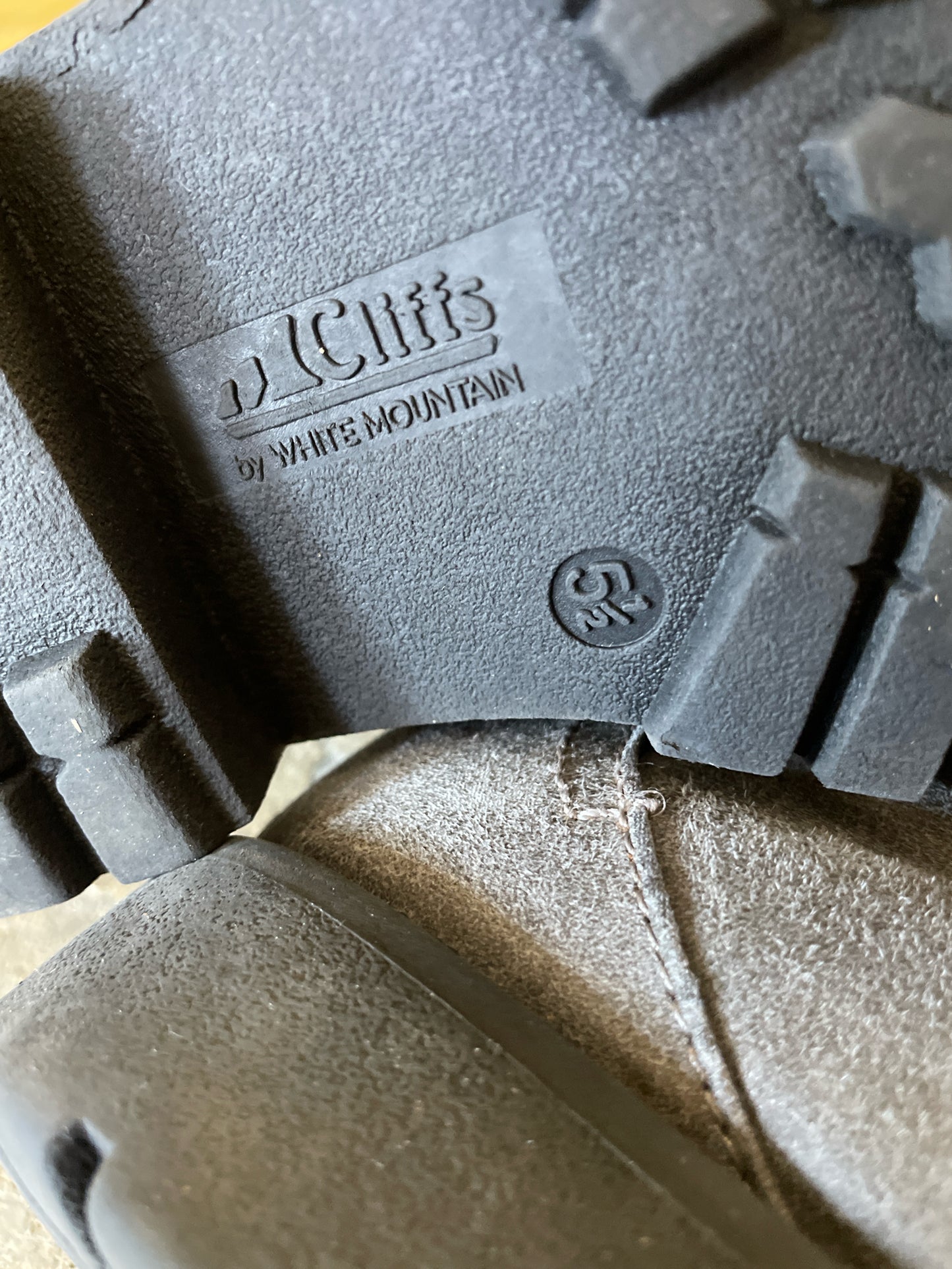 Cliffs Ankle Boots Girl's 5.5