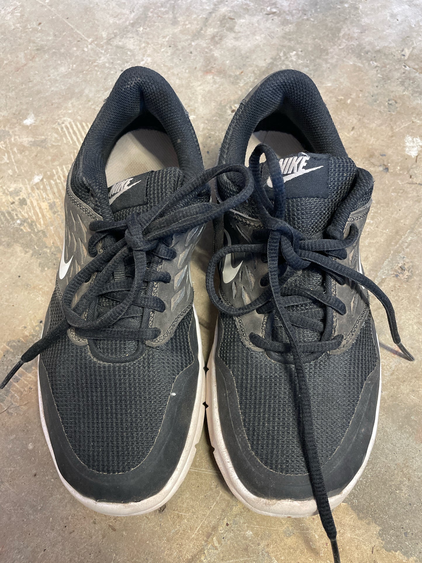 Nike Sneakers Women's 6