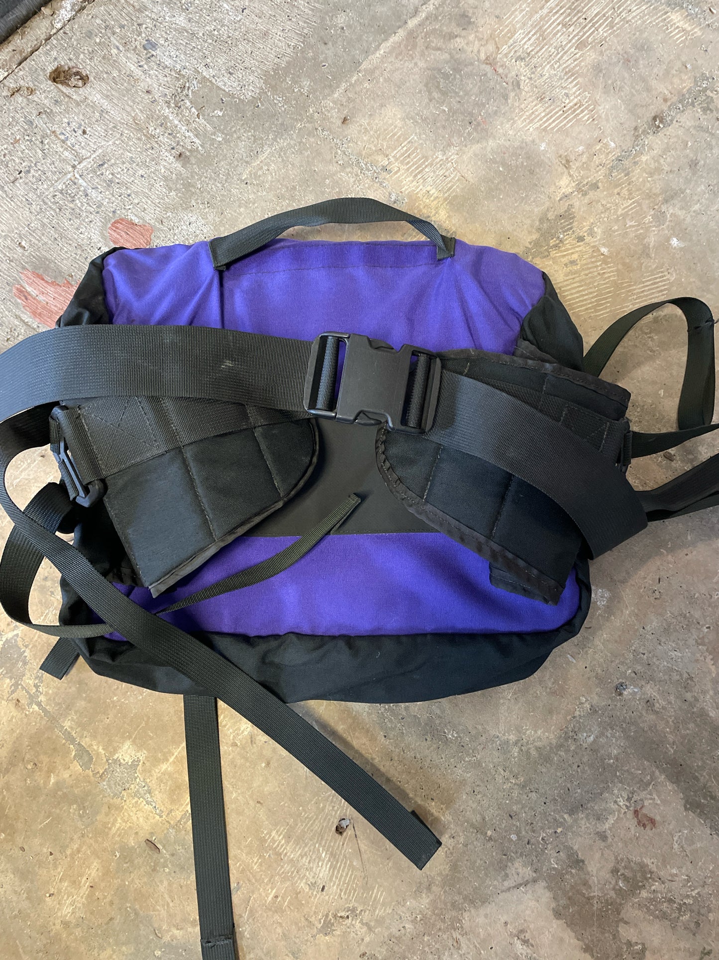 Tour Marque Lumbar Pack