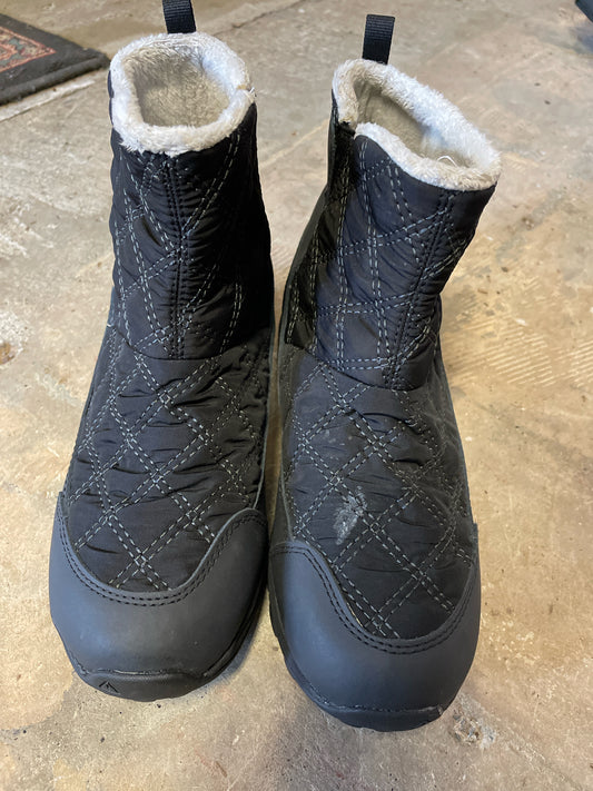 Keen Dry Waterproof Boots Women's 7