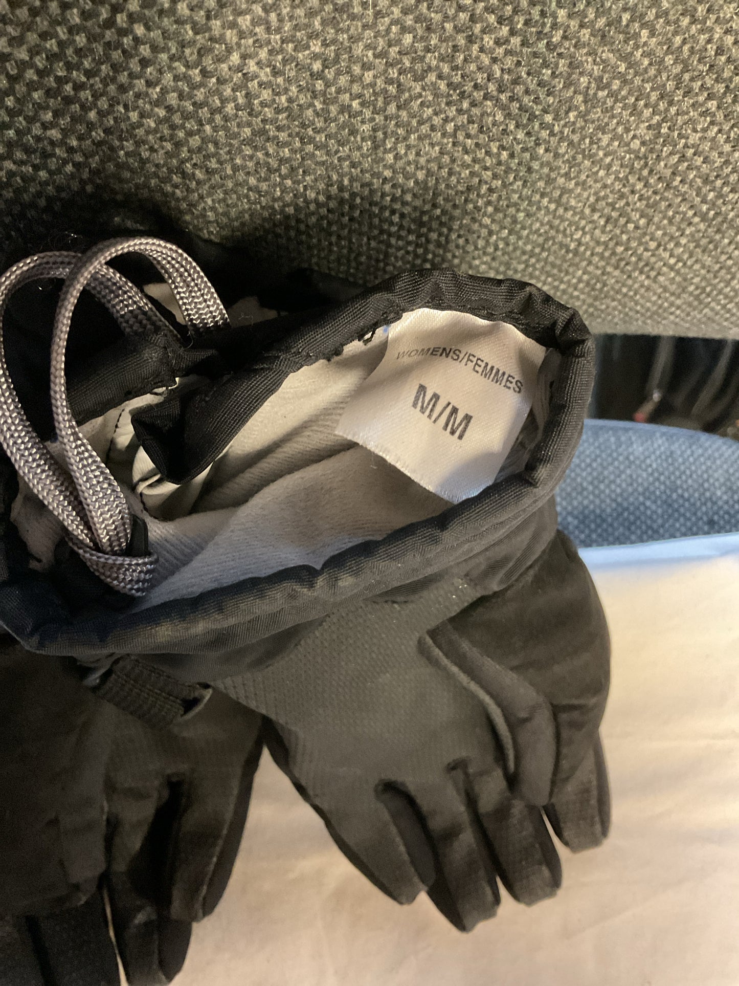 The North Face Gloves Women's M