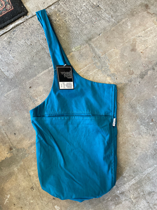 Yogiii Tote
