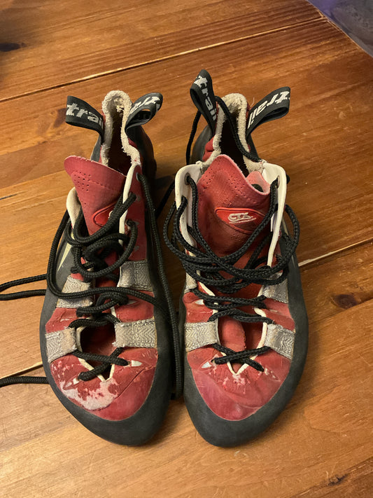 Montrail Smithers Climbing Shoes Men's 6.5 / Women's 7.5