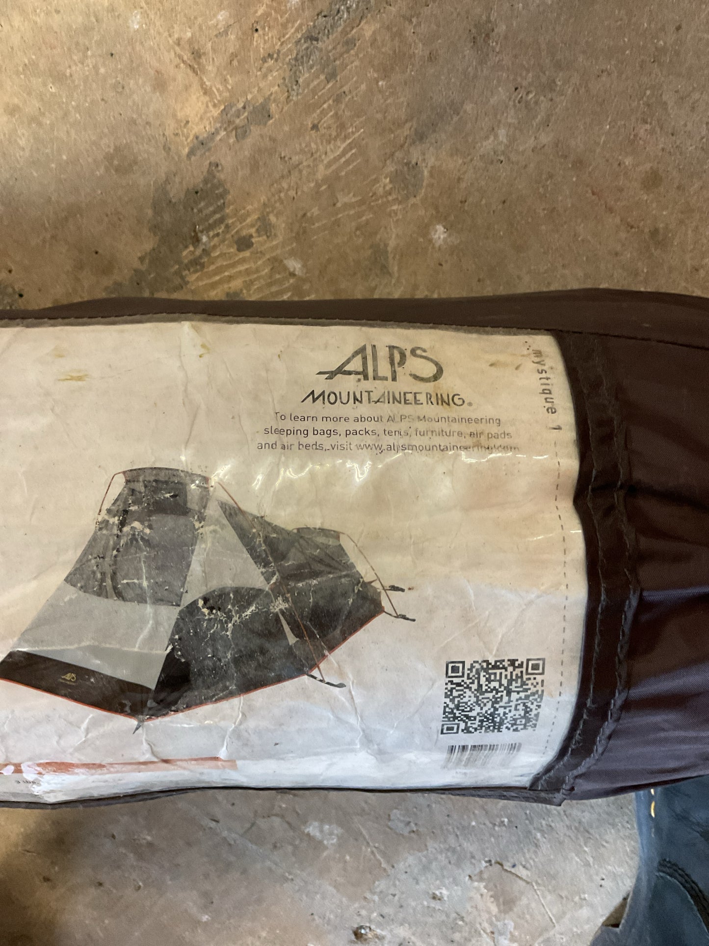 Alps Mountaineering Mystique 1P Backpacking Tent
