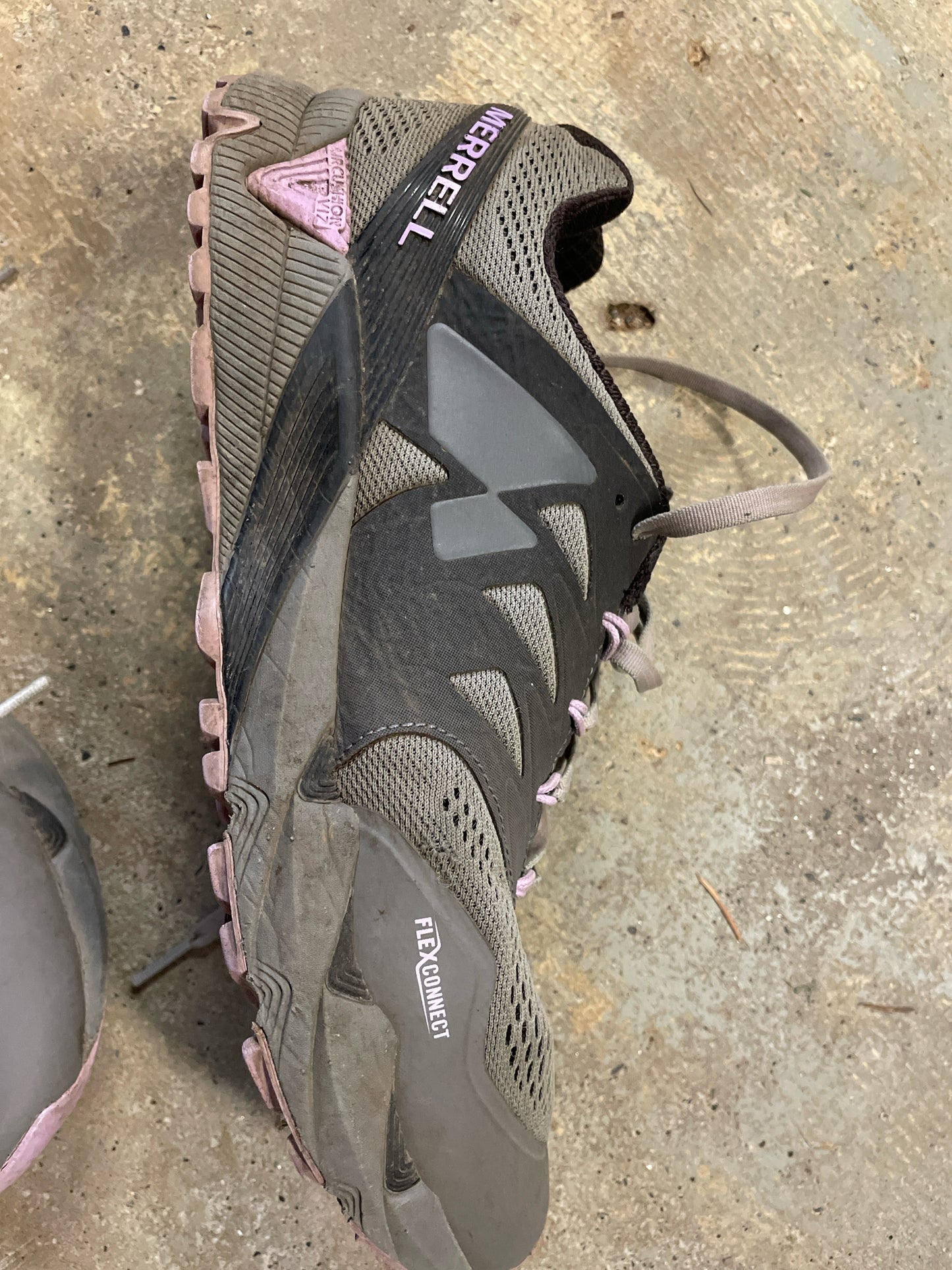 Merrell Trail Running Shoes Women's 9.5