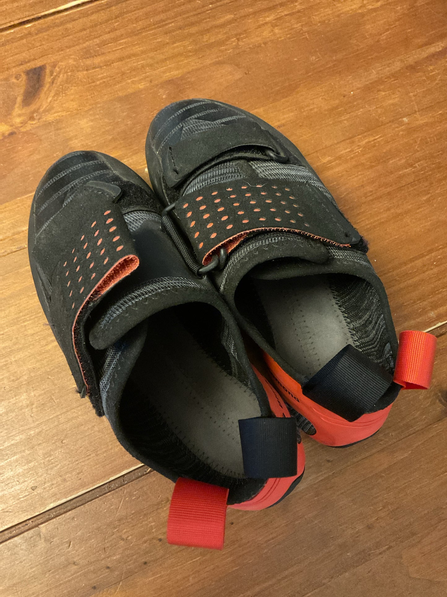 Black Diamond Zone Climbing Shoes Men's 6.5 / Women's 7.5
