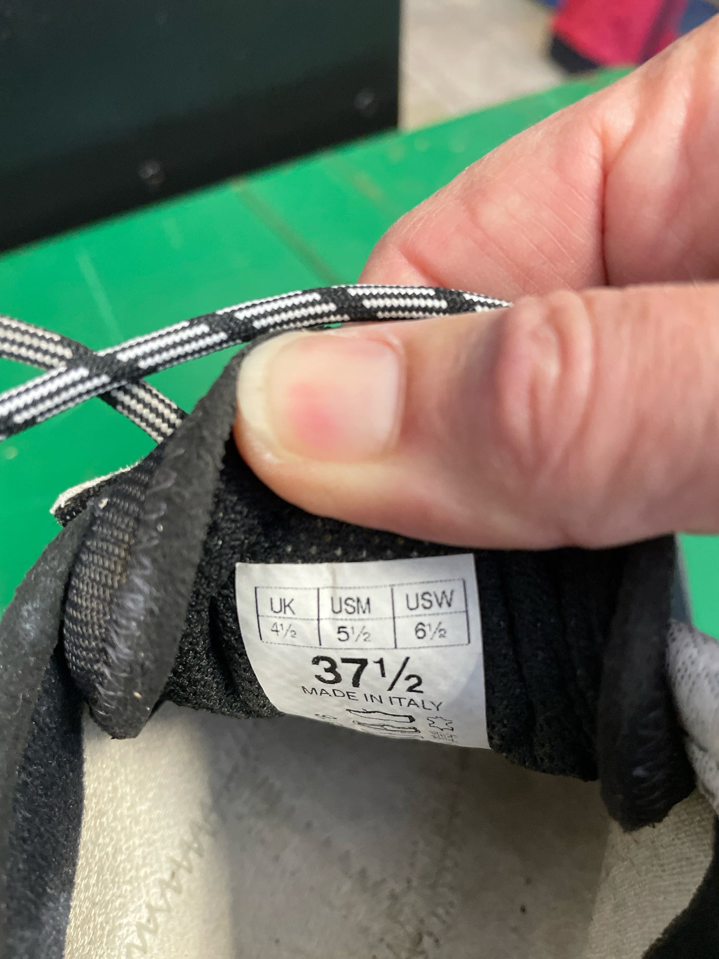 La Sportiva Katana Laces Climbing Shoes Men's 5.5/Women's 6.5