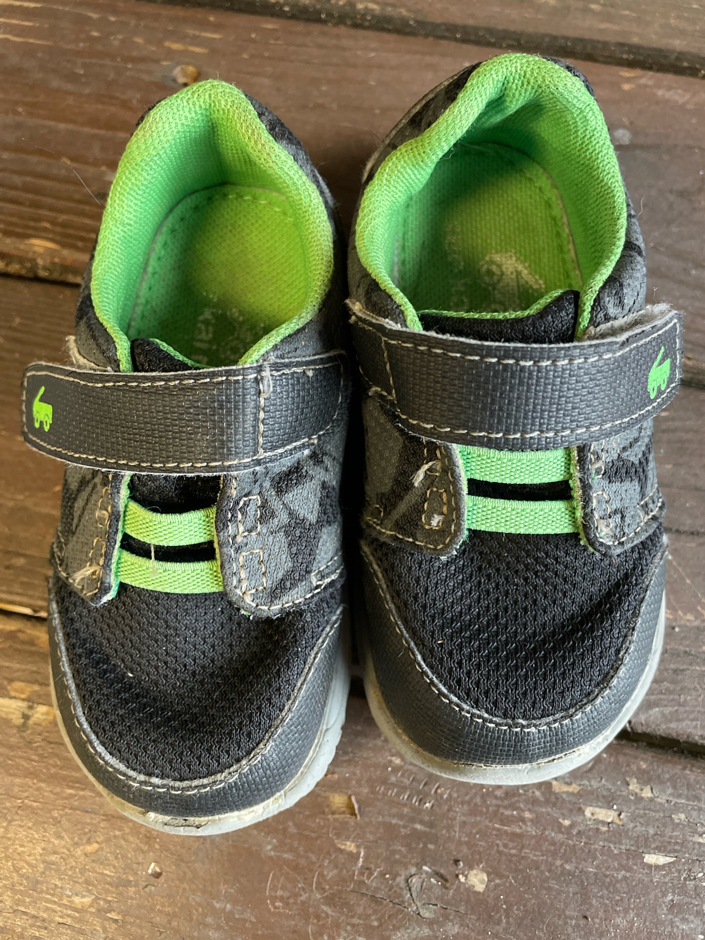 See Kai Run Sneakers Kids 6