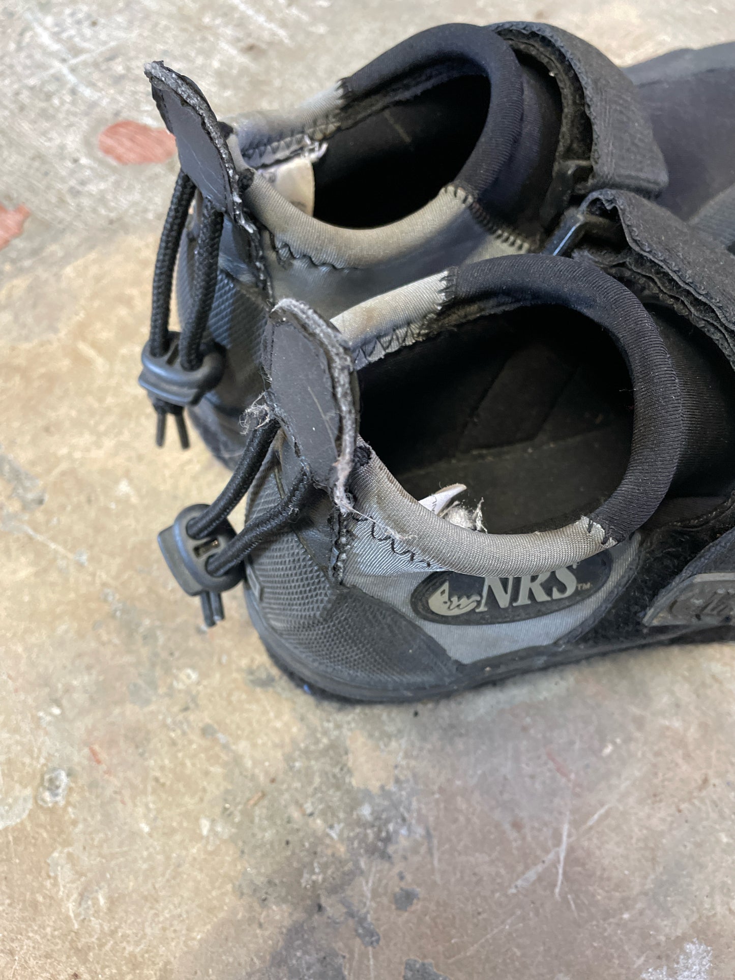 NRS Water Boots Women's 9