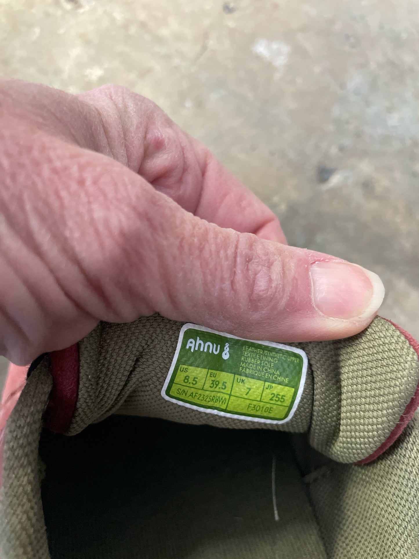 Ahnu Montara ll Hiking Shoes Women's 8.5