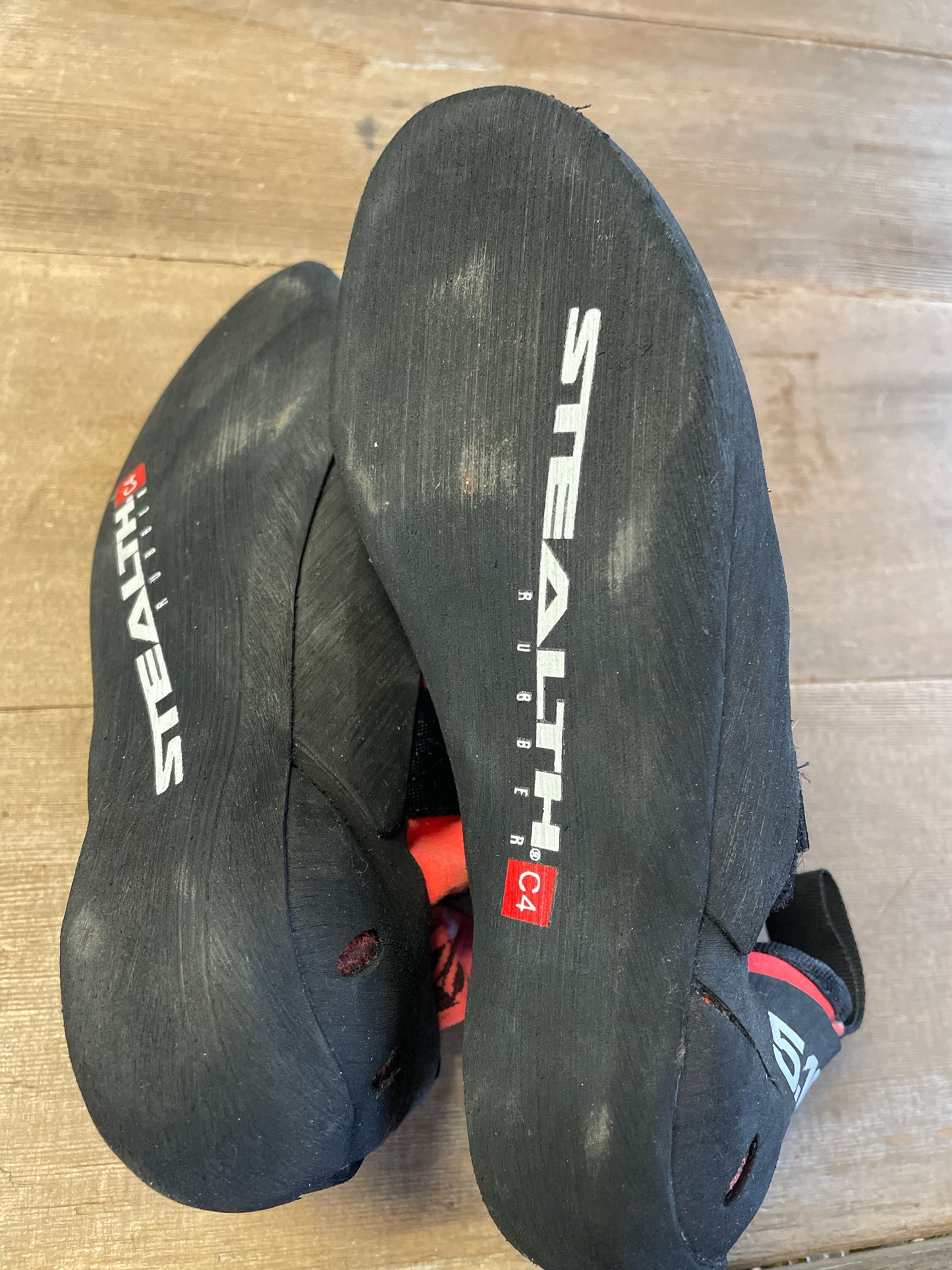 Five Ten Anasazi LV Climbing Shoes Women's 6