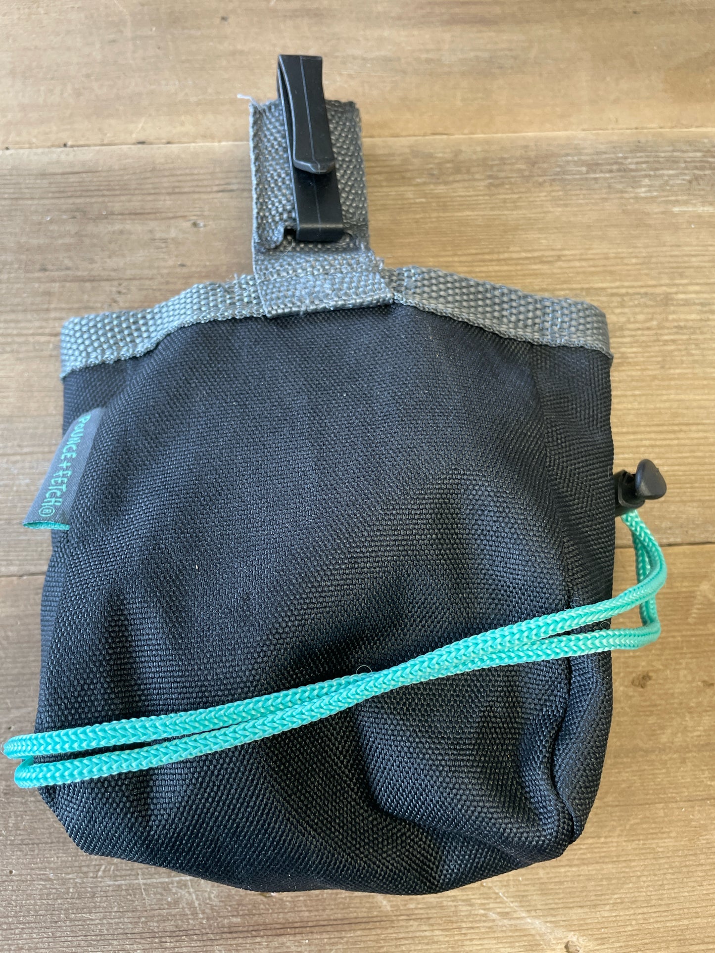 Pounce + Fetch Treat Pouch