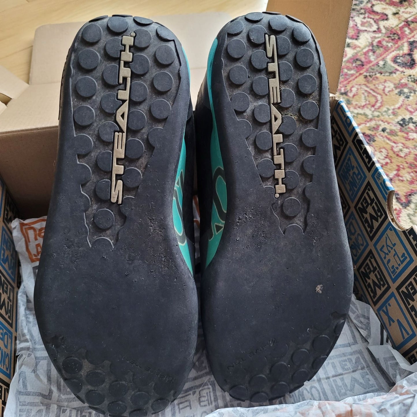 Five Ten Mountain Biking Shoes Women's 8.5W