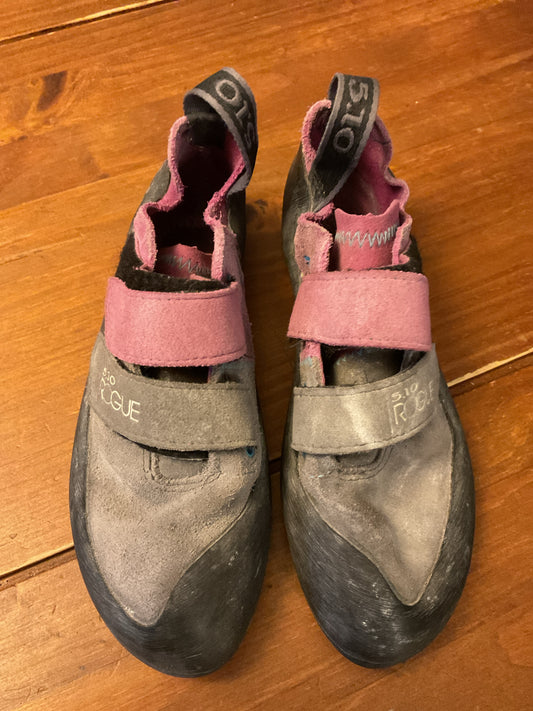 Five Ten Rogue Climbing Shoes Men's 5.5 / Women's 6.5