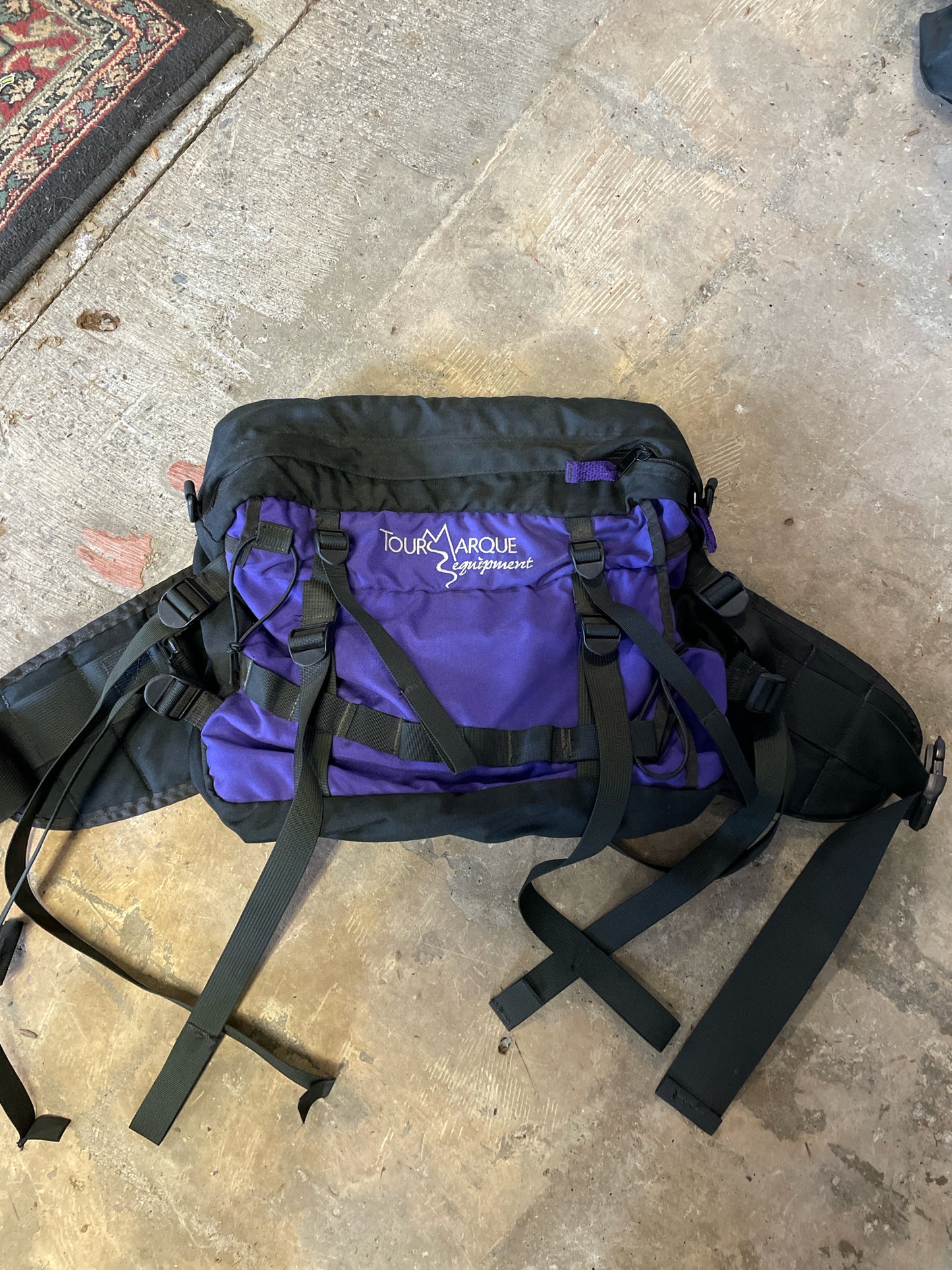 Tour Marque Lumbar Pack