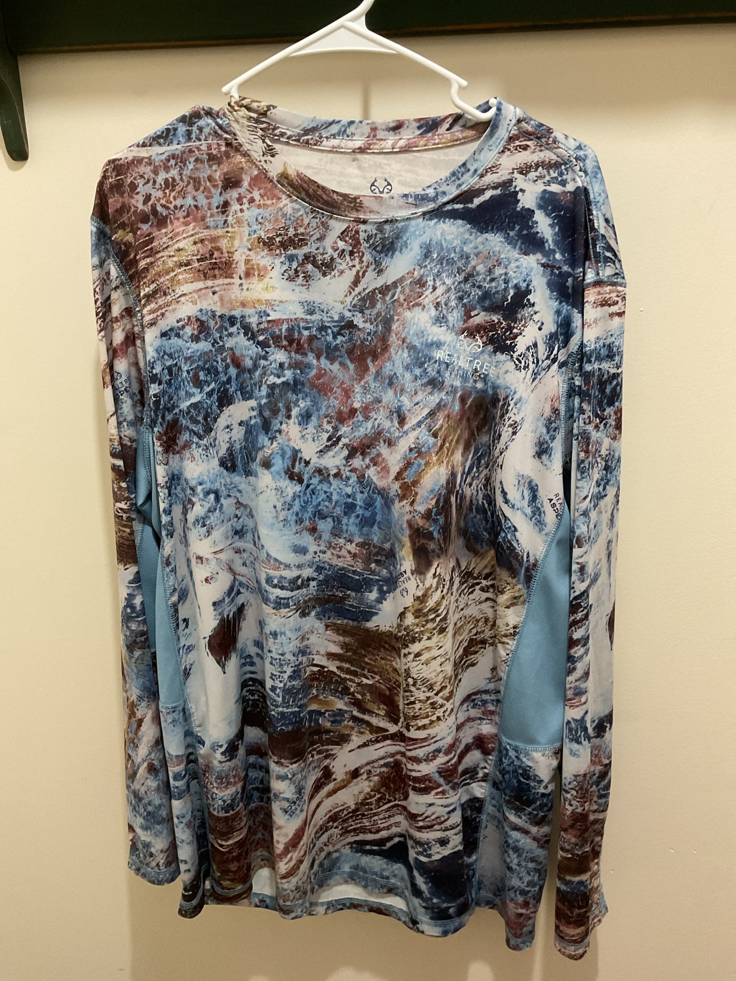 Realtree Fishing Shirt Men's XL