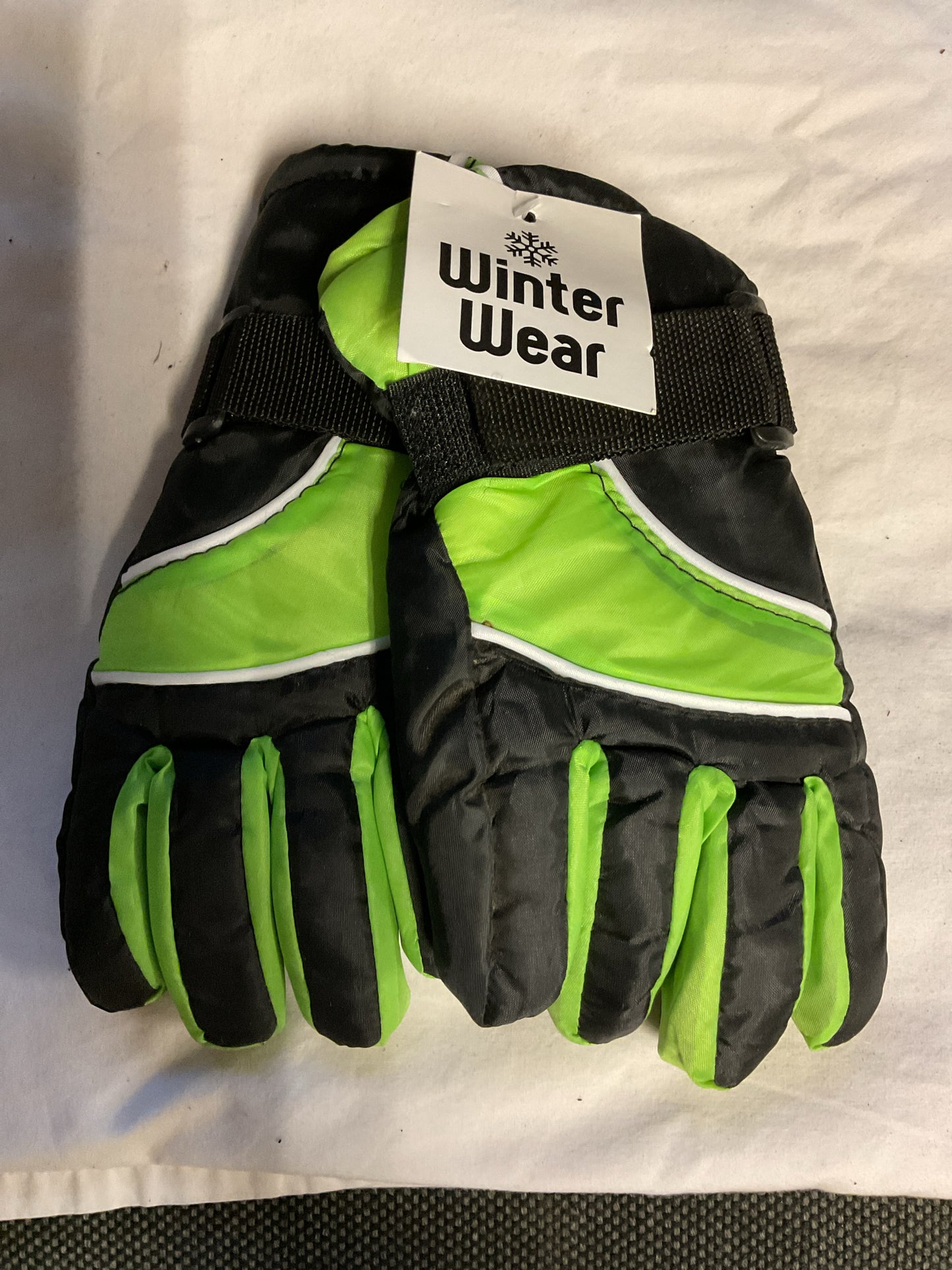 Winter Wear Gloves Kid's M/L