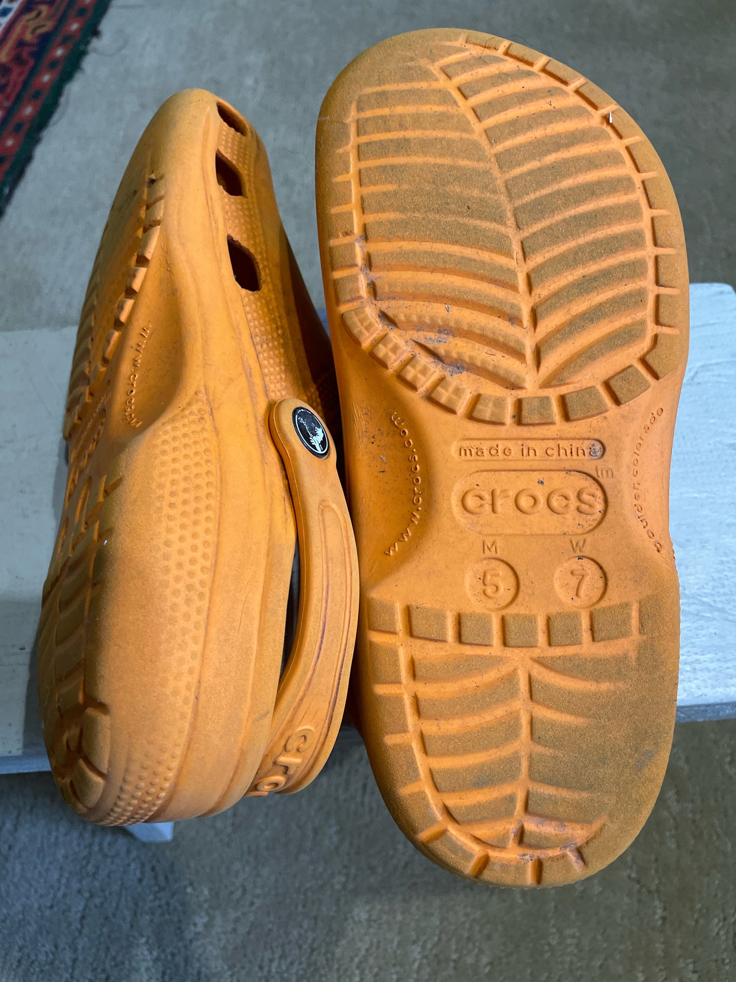 Crocs Classic Clogs Men's 5/ Women's 7