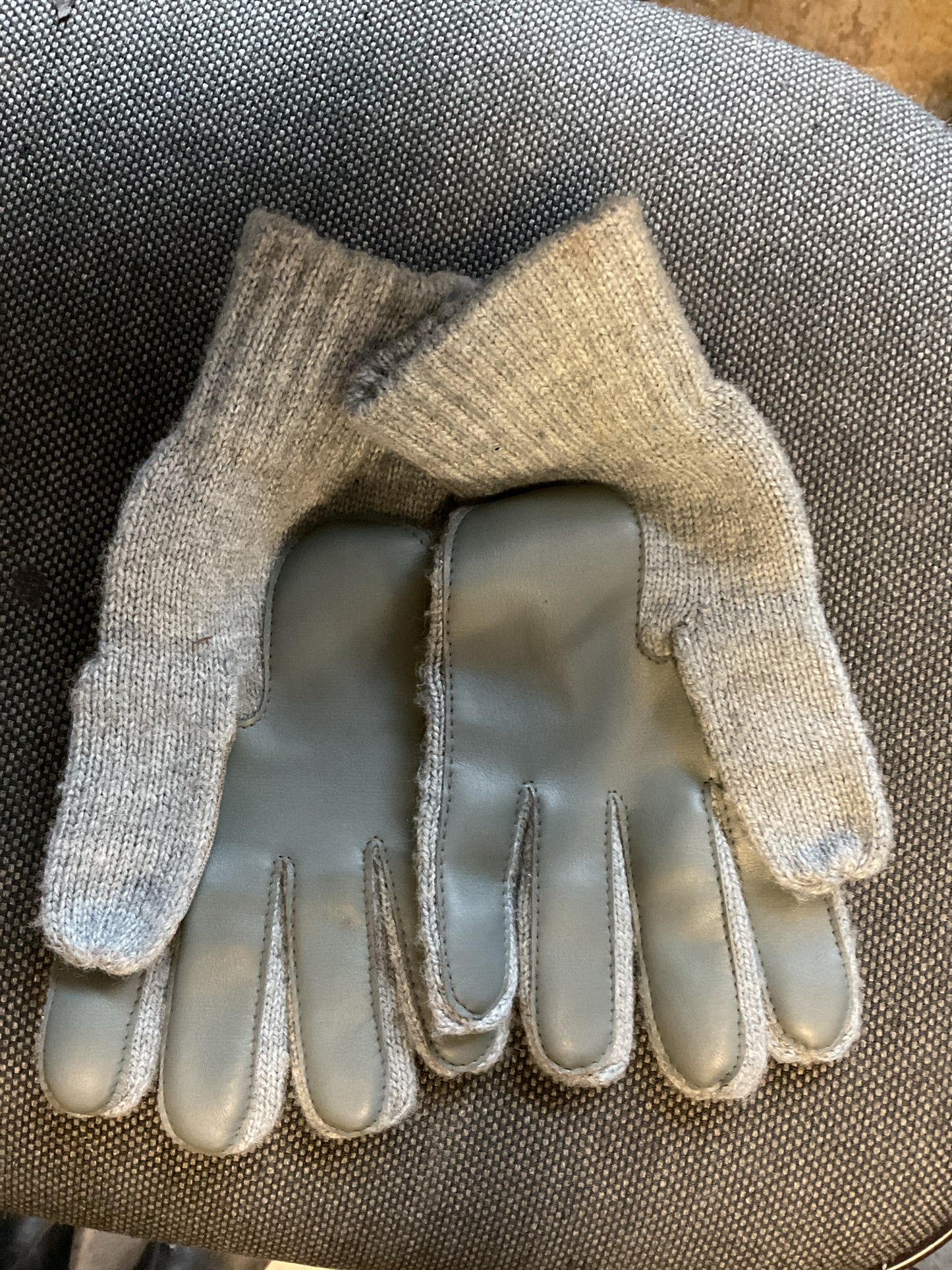 Hanes Gloves Men's OS