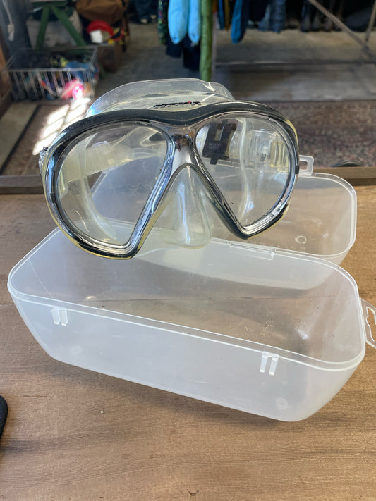 Atomic SubFrame Diving Face Mask