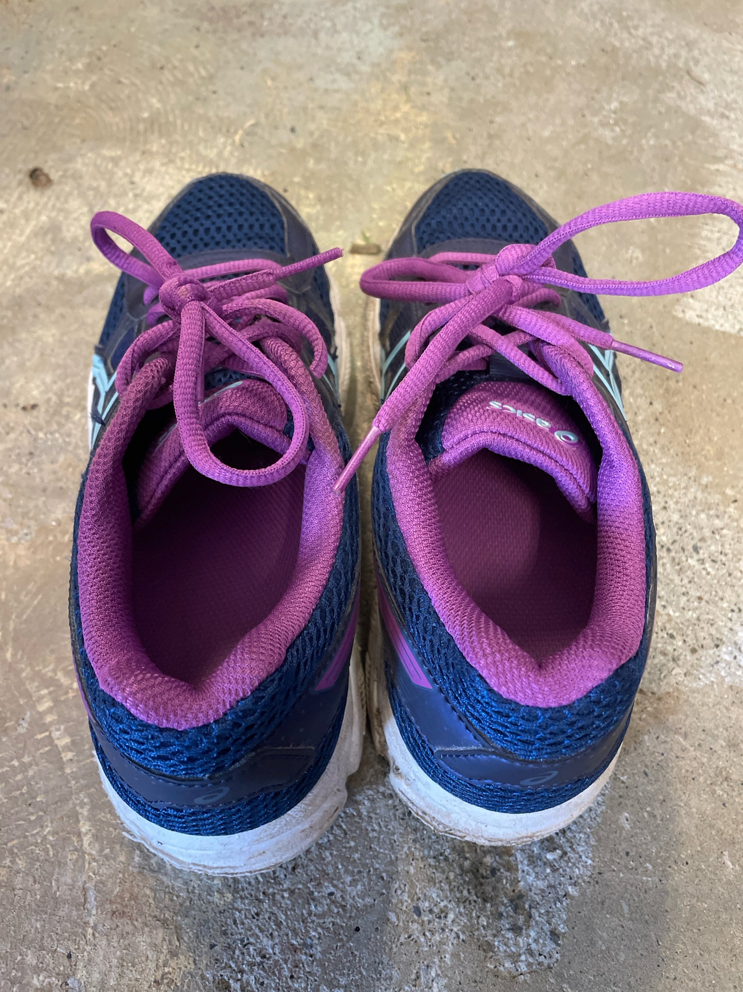 Asics  Trail Running Shoes Girl's 4