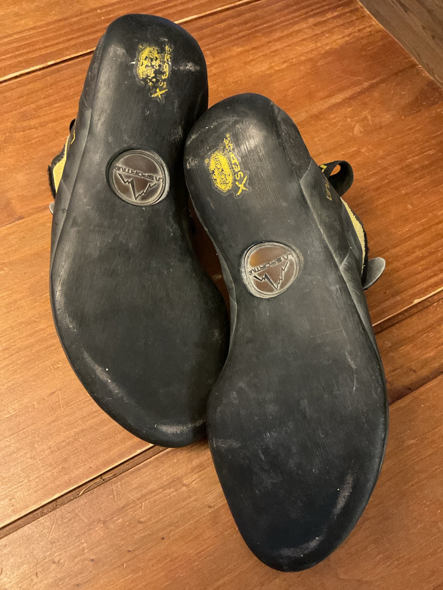 La Sportiva Muira Climbing Shoes Men's 6.5 / Women's 7.5