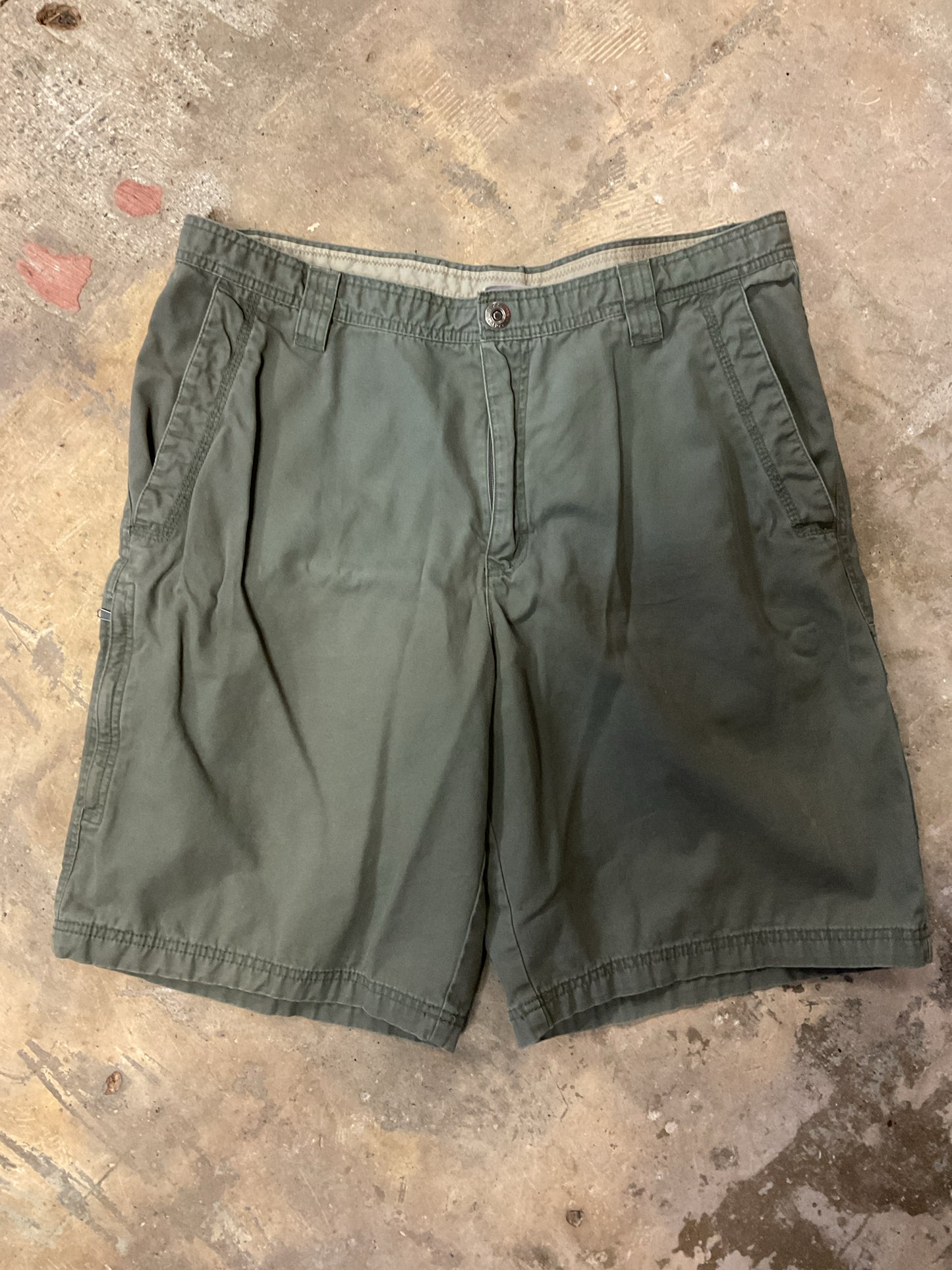 Columbia Shorts Men's 38