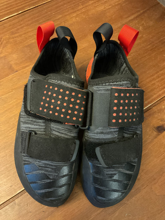 Black Diamond Zone Climbing Shoes Men's 6.5 / Women's 7.5