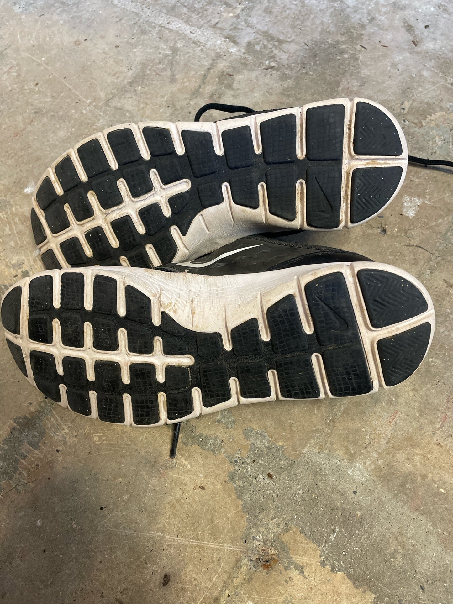 Nike Sneakers Women's 6