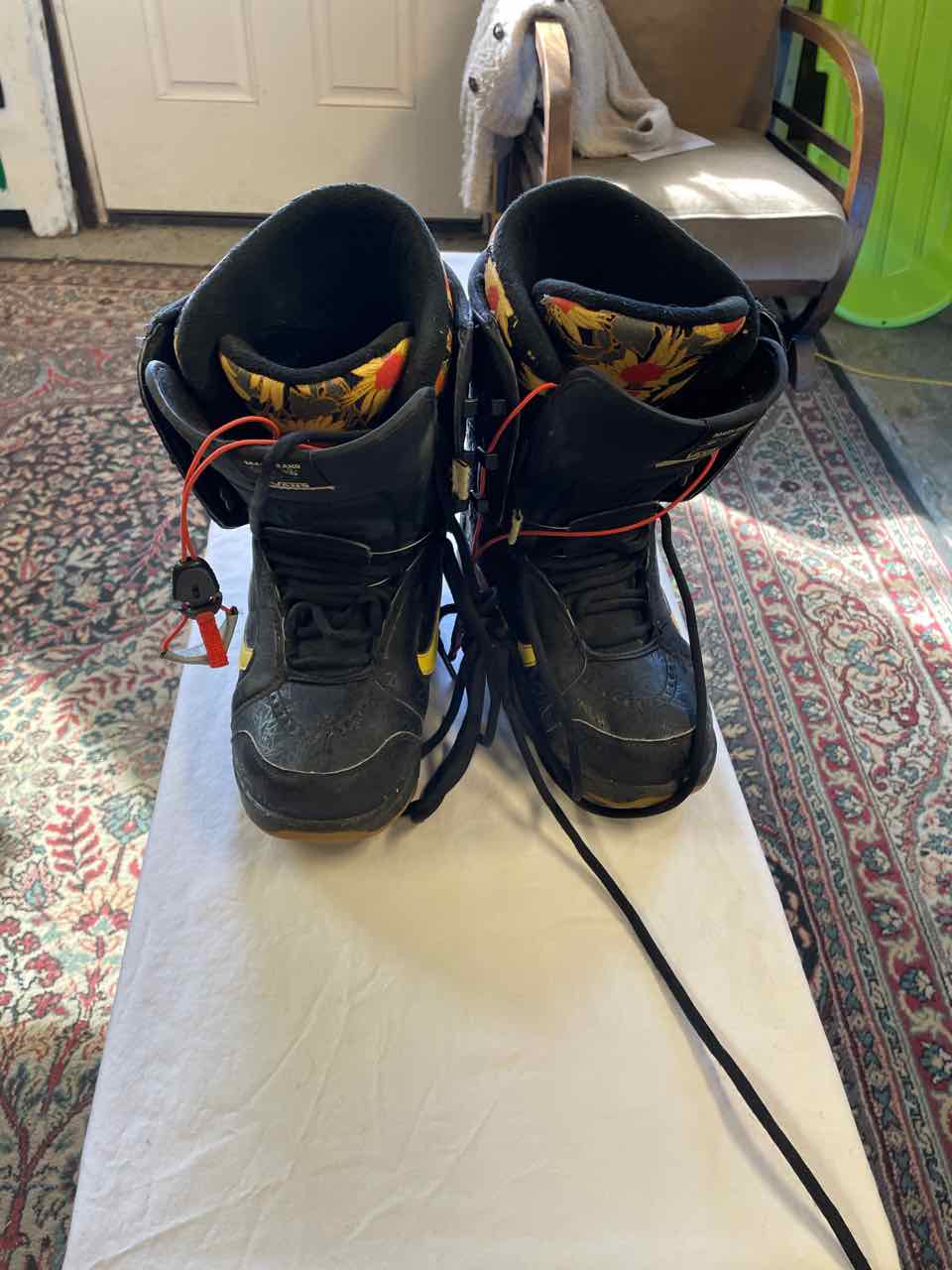 Vans Mary Rand Snowboard Boots Women's 7