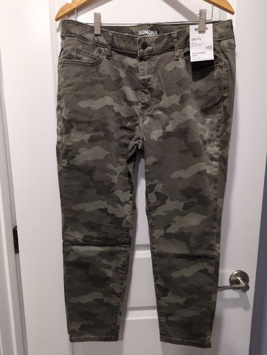 Sonoma Camo Jeans Women's 16
