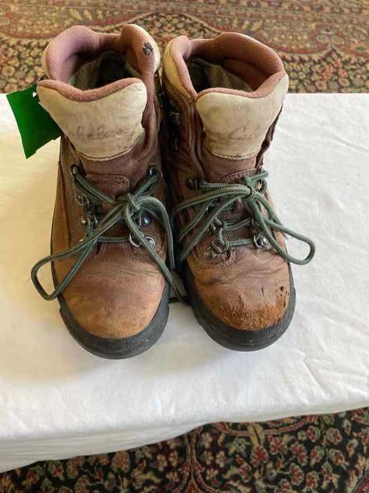 Cabelas Hiking Boots Women's 6.5