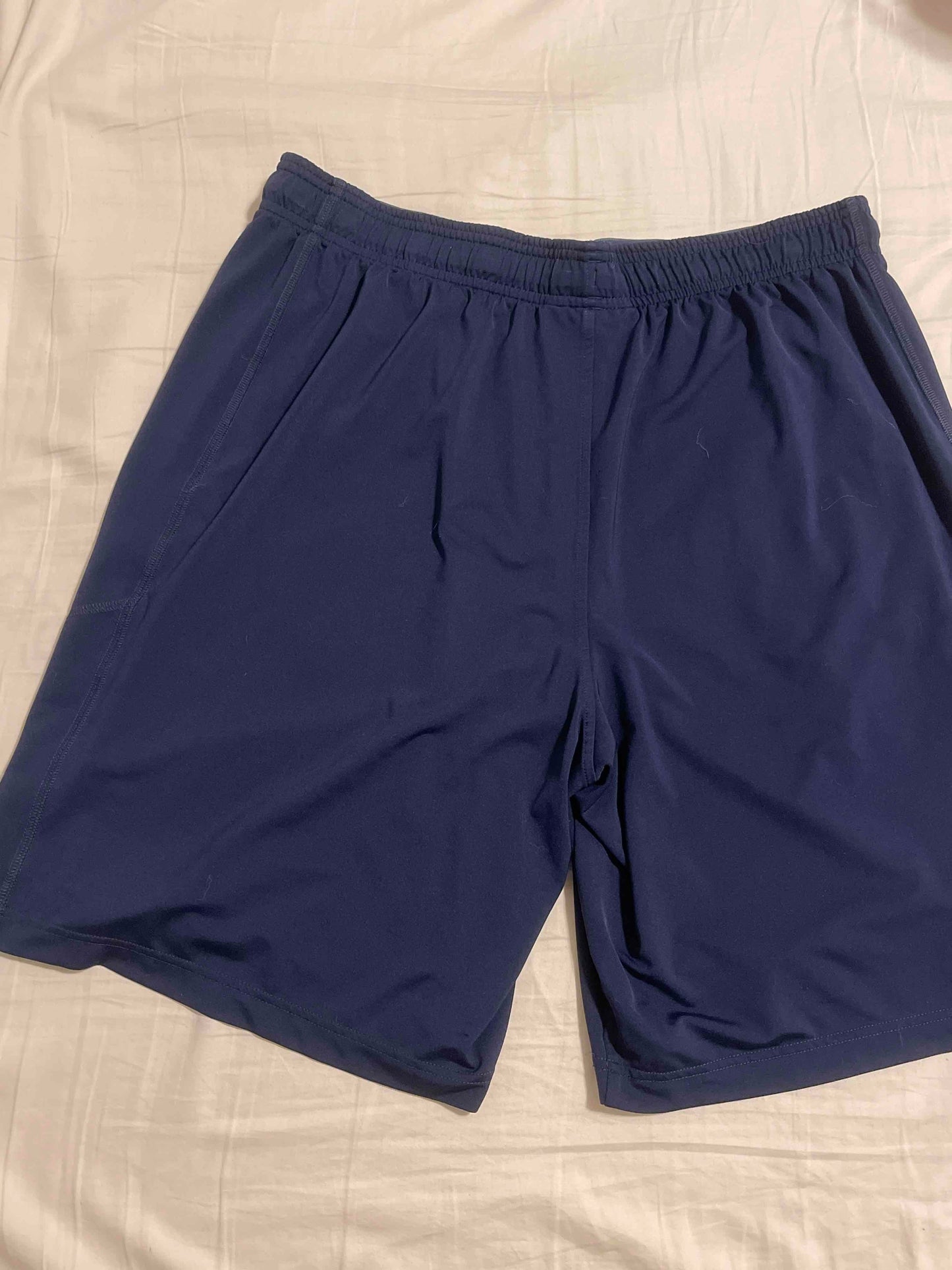 Under Armour Shorts Men's L