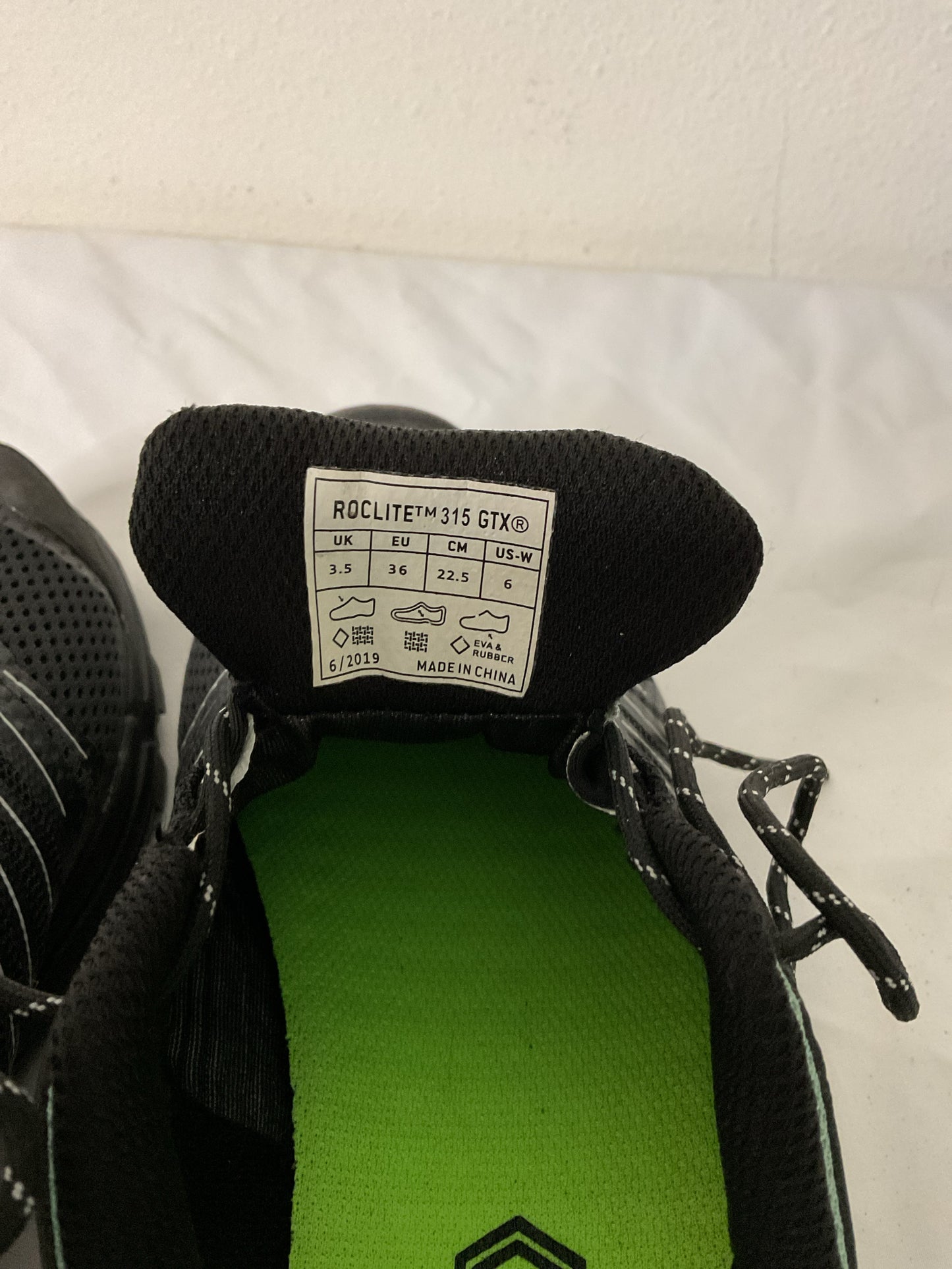 Roclite 315 GTX Trail Shoes Women's 6