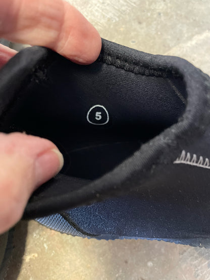 Deep See Water Shoes Men's 5
