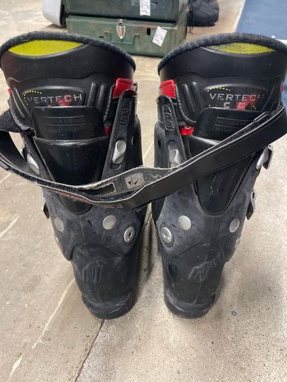 Nordica Downhill Boots Men's 8.5/ Women's 9.5