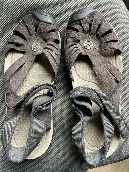 Keen Sandals Women's 7