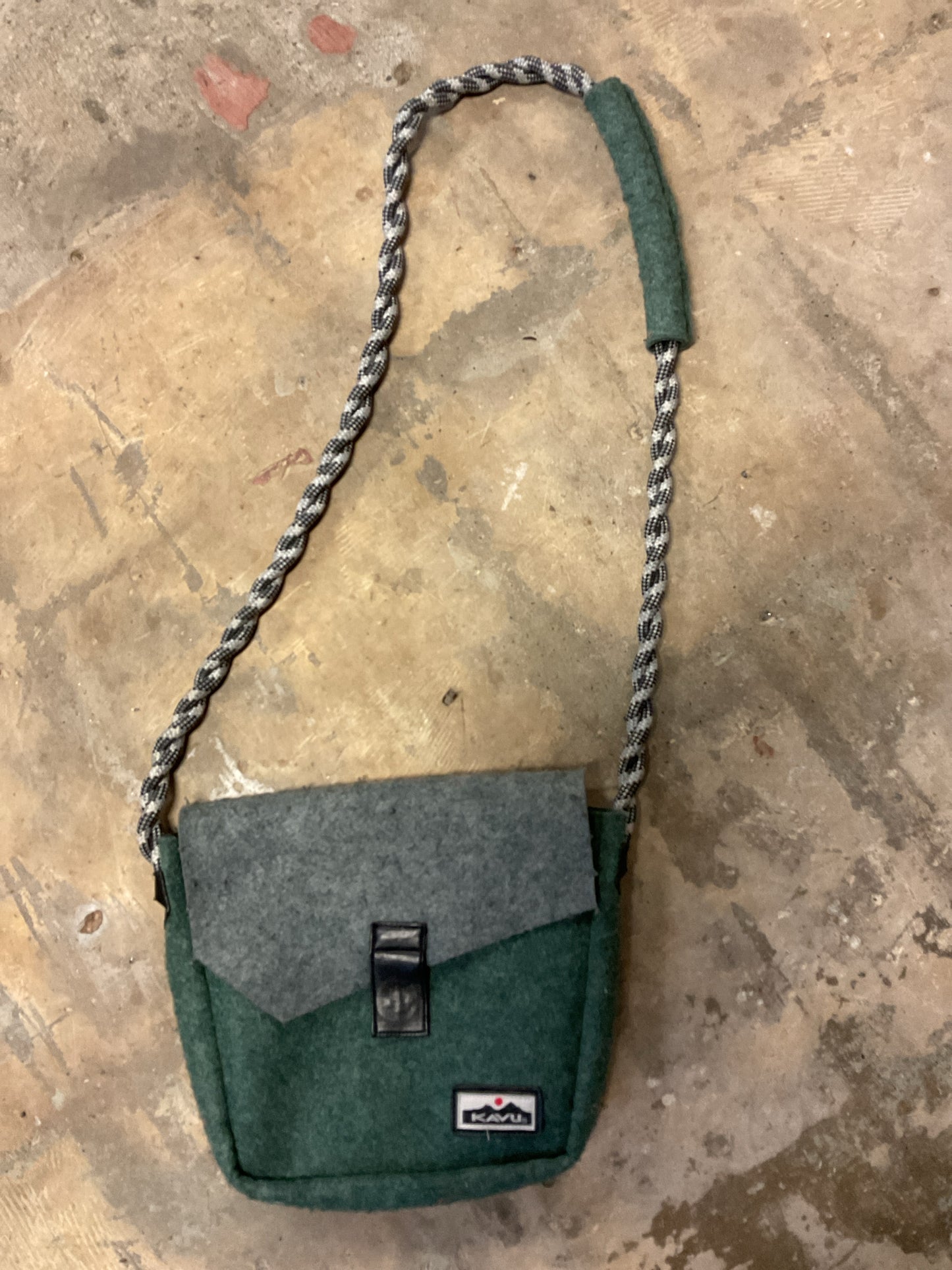 Kavu Crossbody Bag