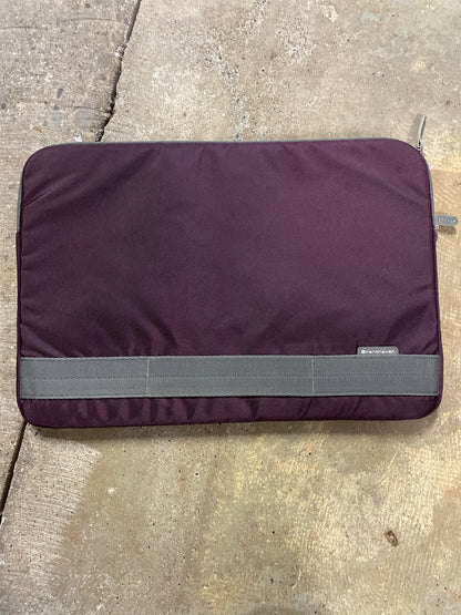Brenthaven Computer Sleeve