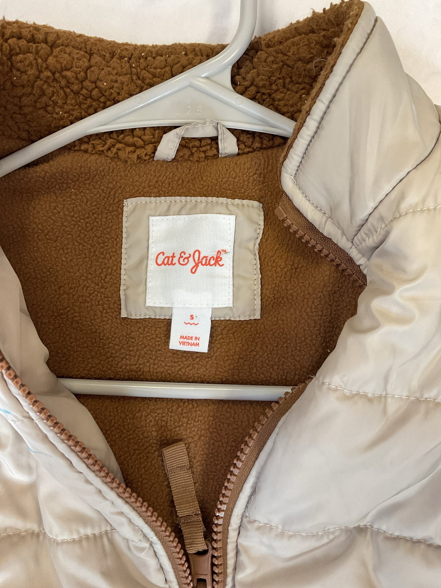 Cat & Jack Insulated Vest Boy's S