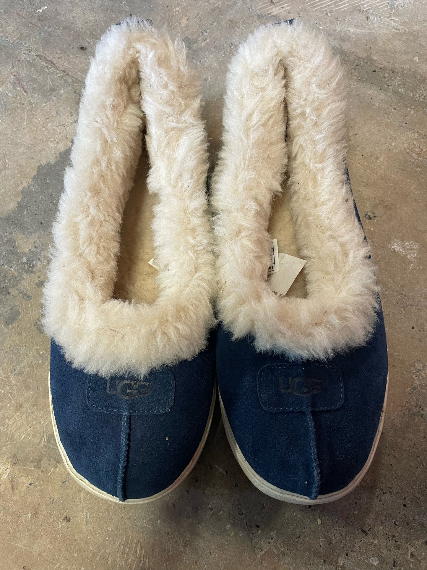 Ugg Camp Sneakers/Slippers Women's 7