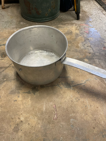 8" Pot