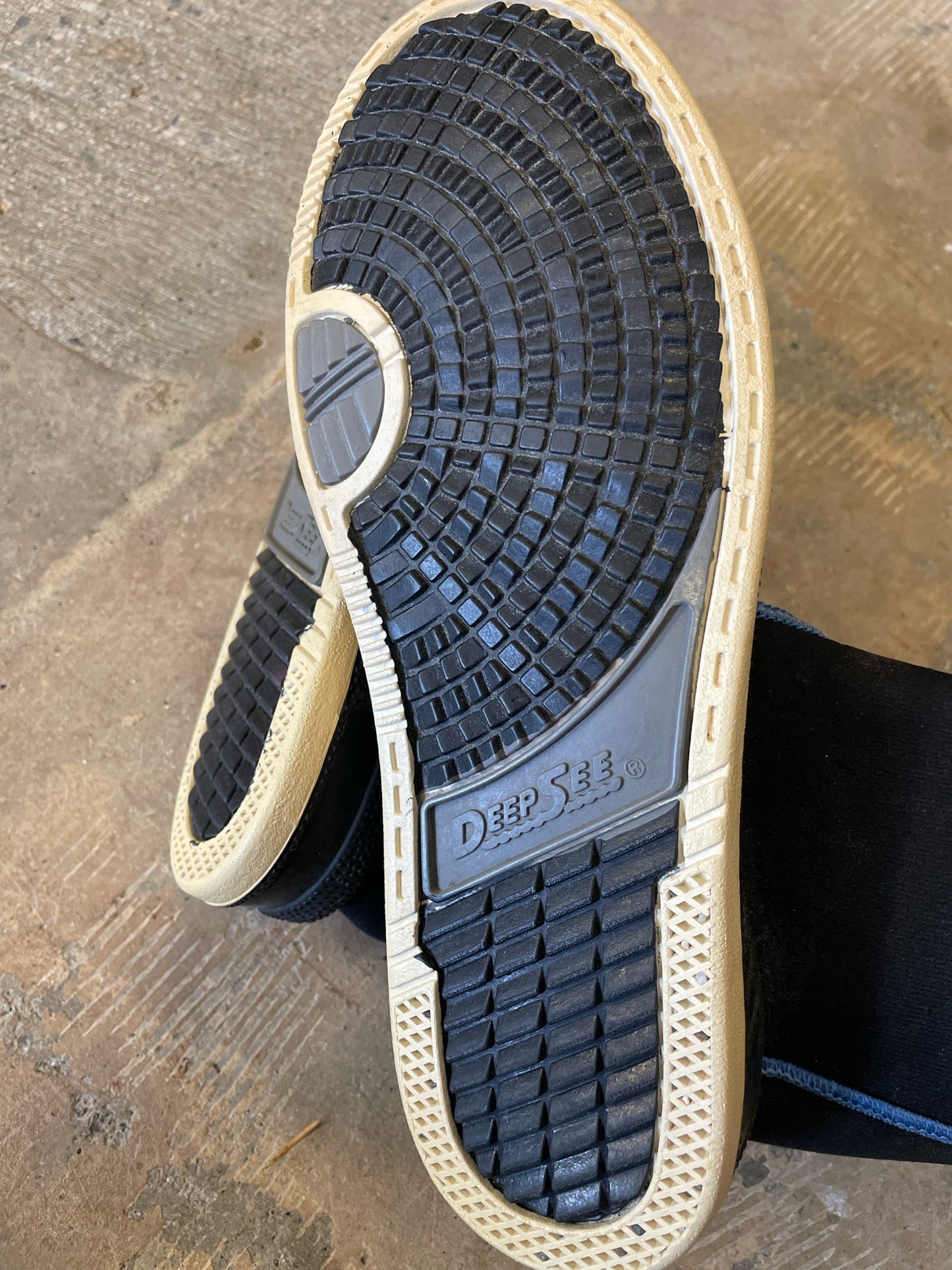 Deep See Water Booties Men's 6