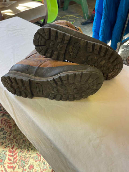 Cabelas Hiking Boots Women's 6.5